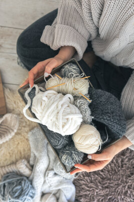 Socken stricken leicht gemacht – Schritt-für-Schritt Anleitung für zeitlose Lieblingsstücke - Socken stricken Anleitung – einfach &amp; hochwertig | Wollgefühl