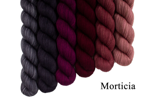 Birdie Morticia Lace